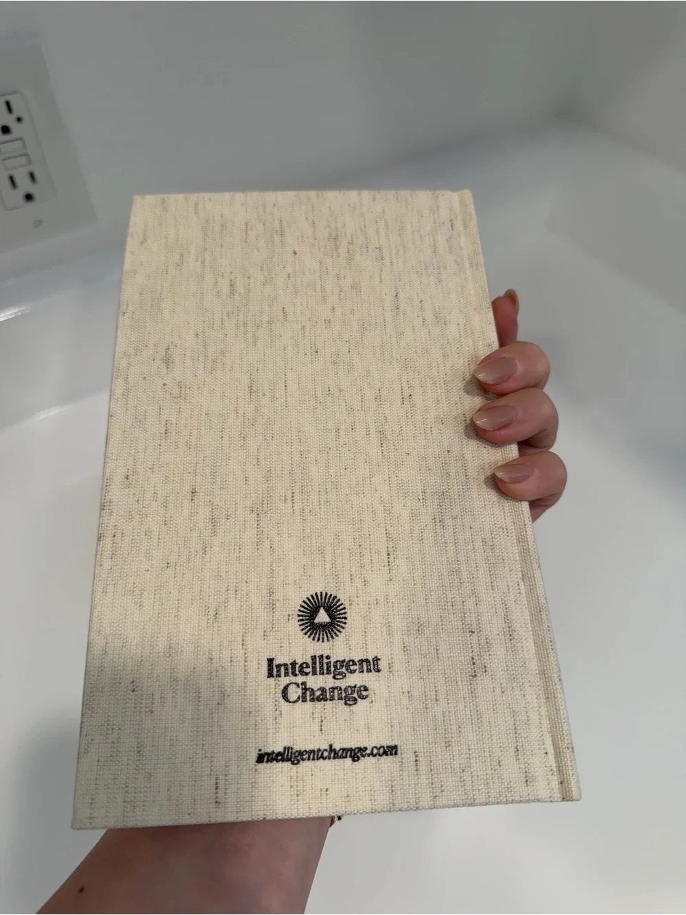 Alo x The Five Minute Journal by Intelligent Change NEW RARE